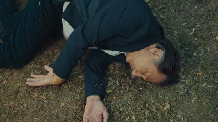 Arka Sokaklar'da Hüsnü Çoban'ın Geleceği: Ölüyor mu, Diziden Ayrılıyor mu?