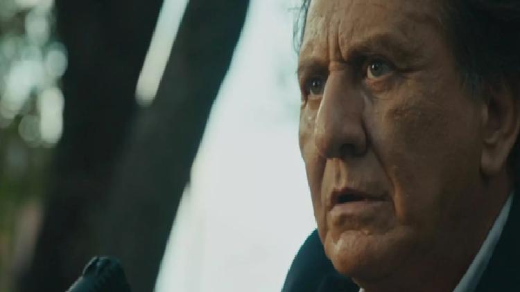 Arka Sokaklar'da Hüsnü Çoban'ın Geleceği: Ölüyor mu, Diziden Ayrılıyor mu?