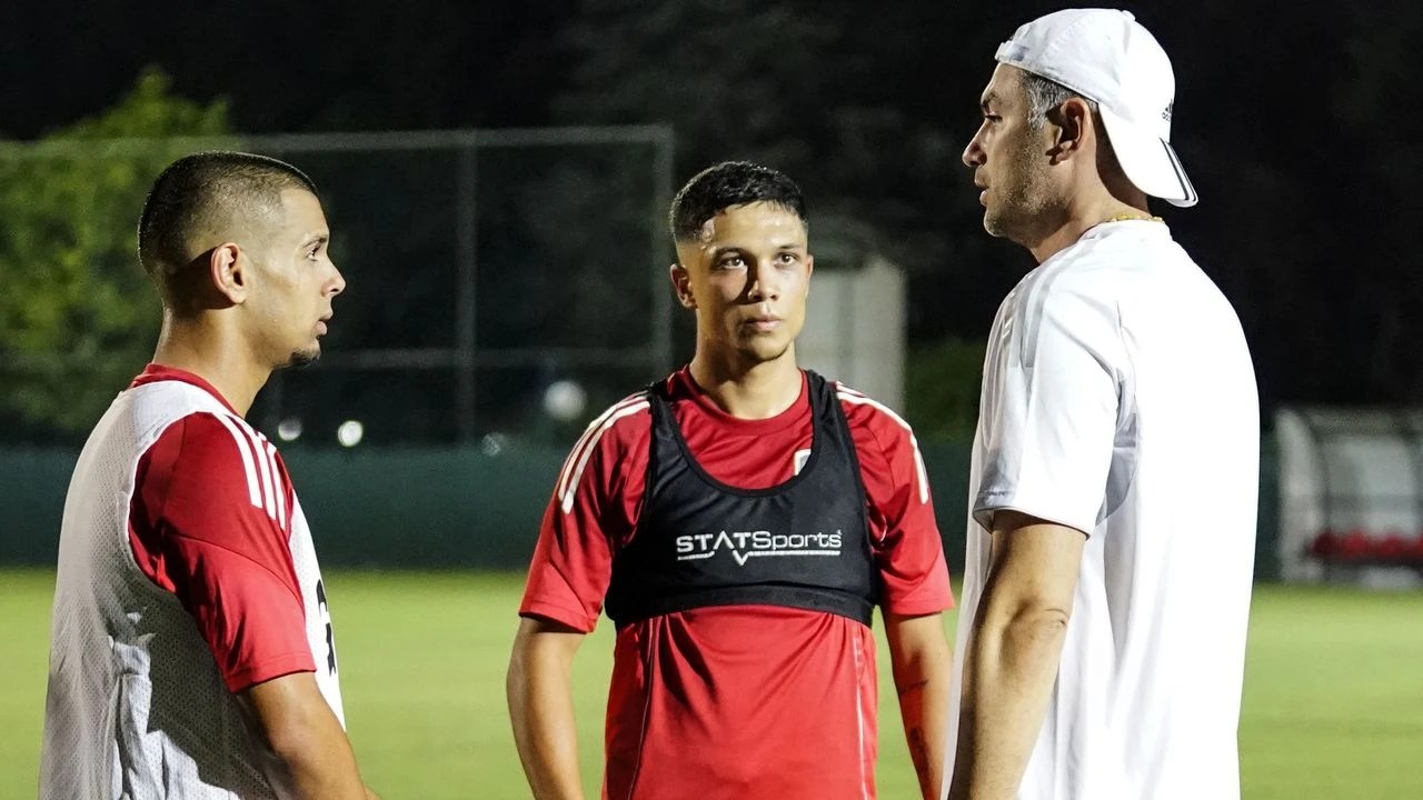 Genç Yıldızlara Yılmaz’dan Tam Destek