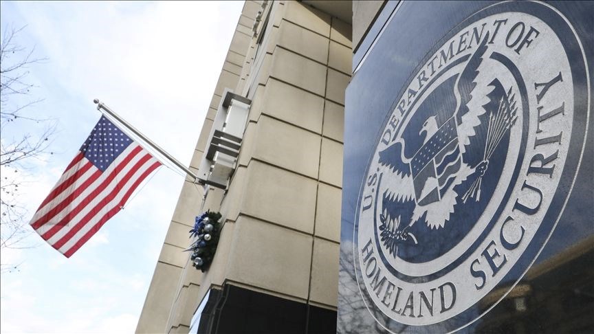 Green Card: Nedir, Kimler Alabilir ve Nasıl Sahip Olunur?