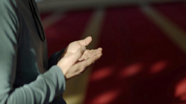 Kunut Duaları: Okunuşu ve Faziletleri Üzerine Detaylı Bir Rehber