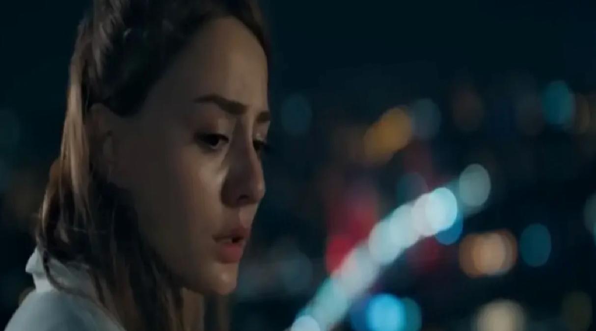 Aynadaki Yabancı Dizisi: Azra Karakterinin Gerçek Hayattaki İsim ve Rolü