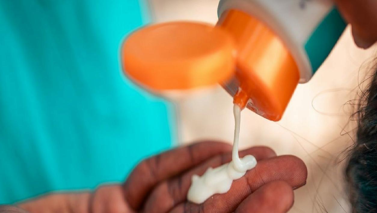 Dermatologdan Önemli Uyarılar: Güneş Kremi Seçerken Kaçırmamanız Gerekenler