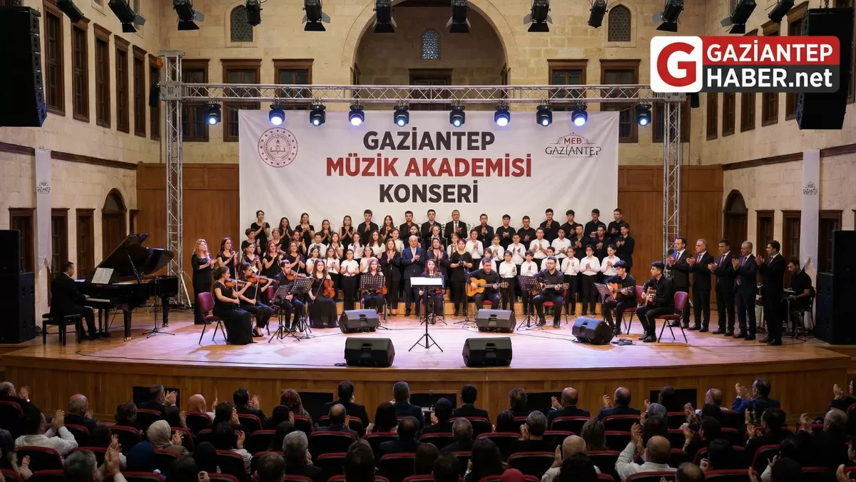 Gaziantep’teki Öğretmenler İçin Okul Zili Bu Kez Farklı Çaldı: Sınıftan Sahneye Uzanan O Yolculuk!