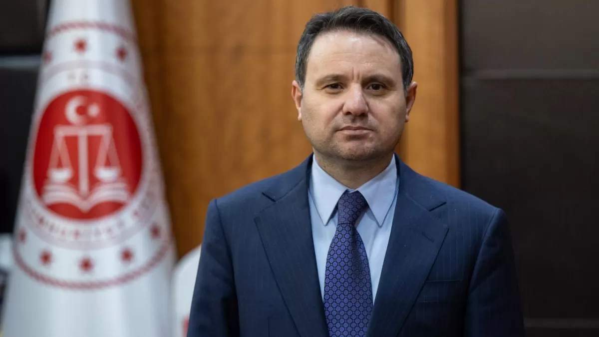 SON DAKİKA: Yeni Adalet Bakanı Gürlek’ten İlk Mesaj! “Hizmet Yolunda Azimle…”