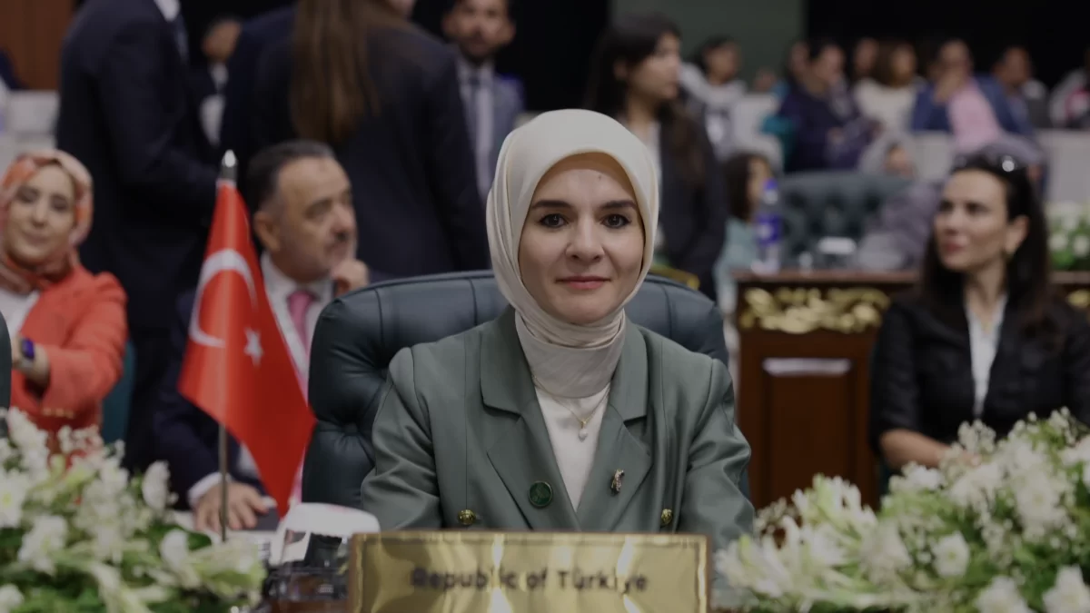Bakan Göktaş İslamabad’da Kadınların Güçlenmesi İçin Vizyon Sundu