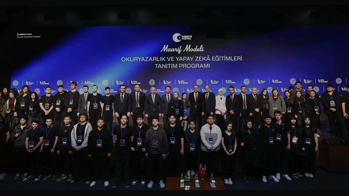 BTK Akademi ve YEĞİTEK Yapay Zekâ Okuryazarlığı Programını Başlattı