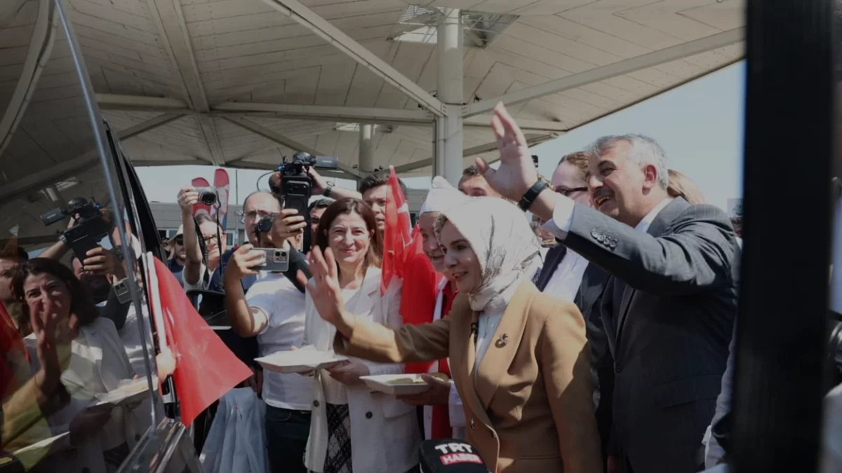 Mahinur Özdemir Göktaş Kapıkule Sınır Kapısında Gurbetçileri Karşıladı