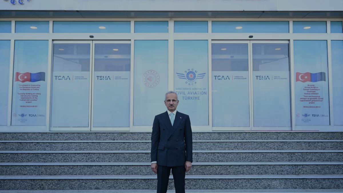 Şehit Yakını ve Gazilere Ücretsiz Havacılık Eğitimi Desteği