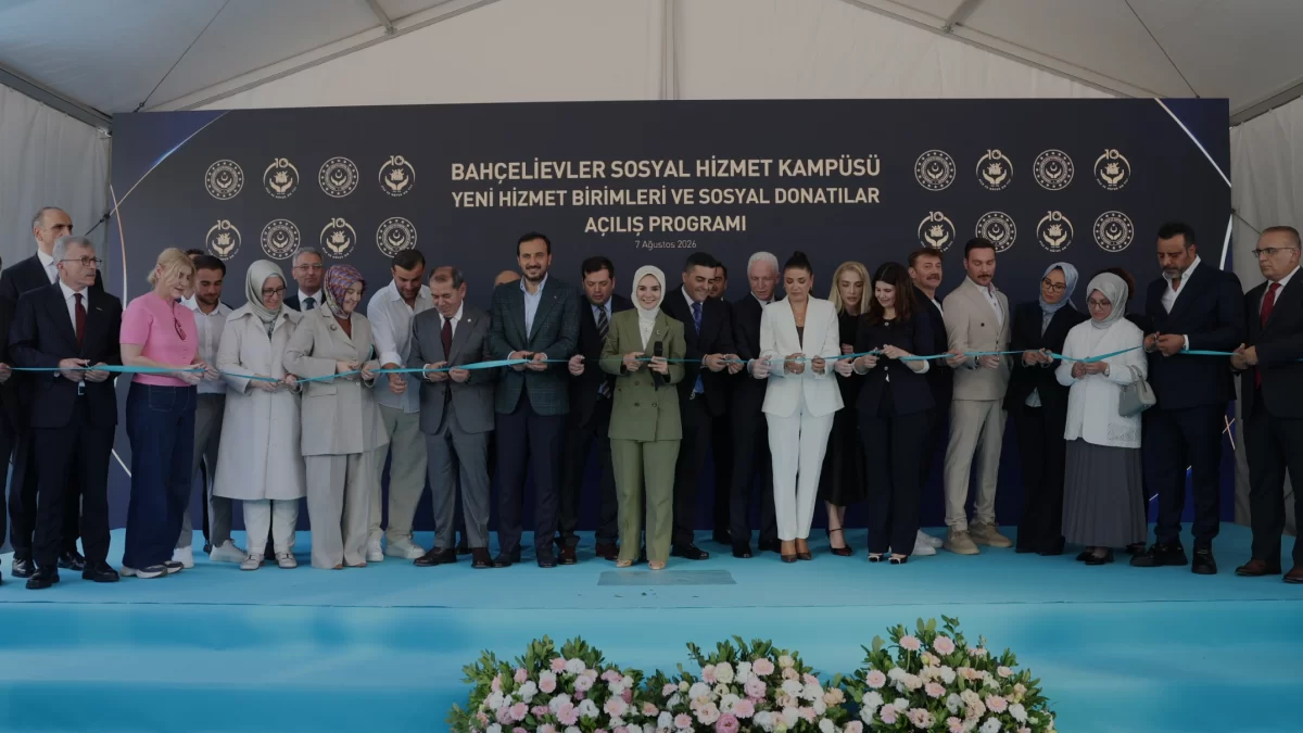 Bakan Göktaş Bahçelievler Sosyal Hizmet Kampüsü birimlerini açtı