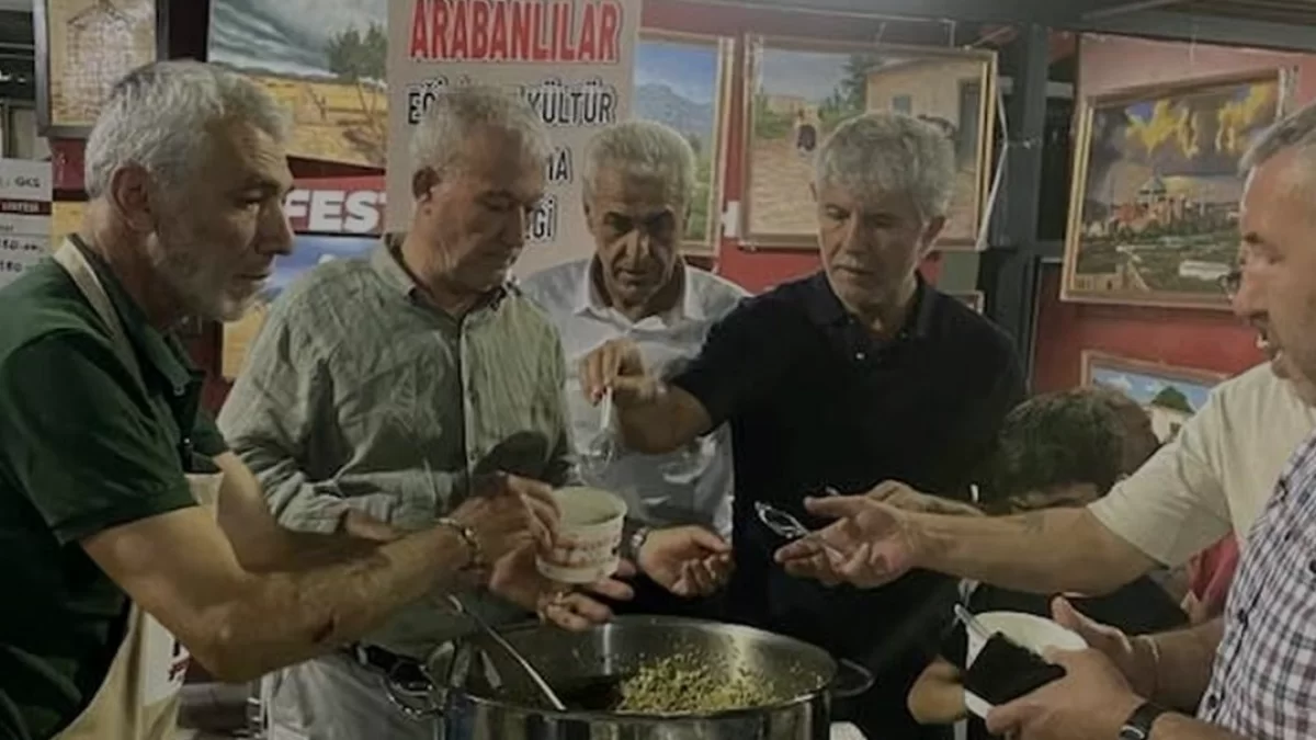 Gaziantep Hemşehri Dernekleri Festivalinde Araban Standına Yoğun İlgi