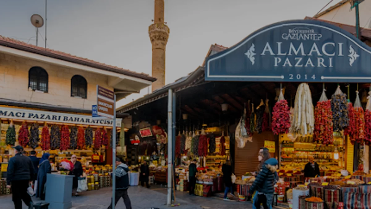 Gaziantep Kültüründe 250 Yıllık Lezzet Durağı Almacı Pazarı