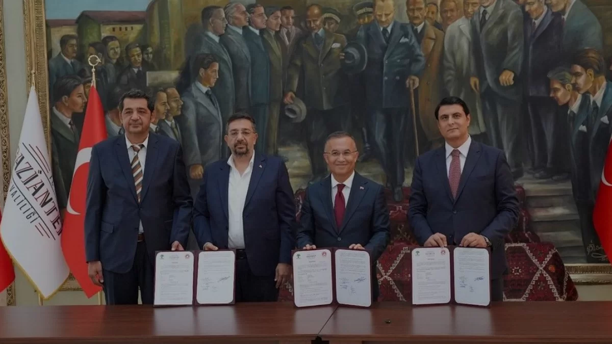 Gaziantep Şehirgösteren Mahallesine Yeni Sosyal Tesis Kazandırılıyor