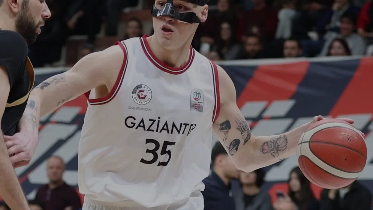 Göztepe Basketbol Berke Atar ile Anlaşmaya Vardı