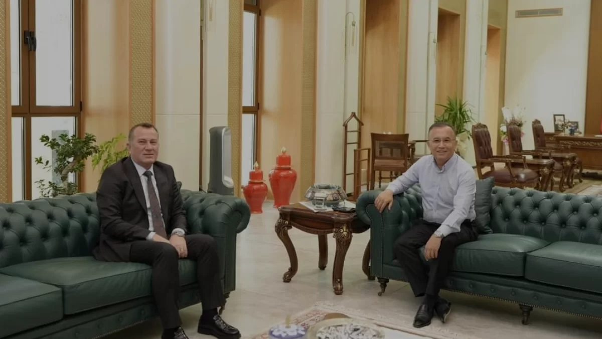Nizip Belediye Başkanı Ali Doğan Gaziantep Valisi Kemal Çeberi Ziyaret Etti