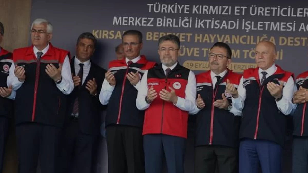 Bakan Yumaklı Açıkladı Hayvancılıkta Aşı ve Kimliklendirme Ücreti Kalktı