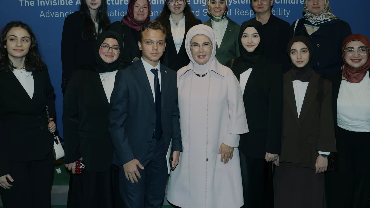 Emine Erdoğan ve Bakan Göktaş BM’de Güvenli Dijital Geleceği Savundu