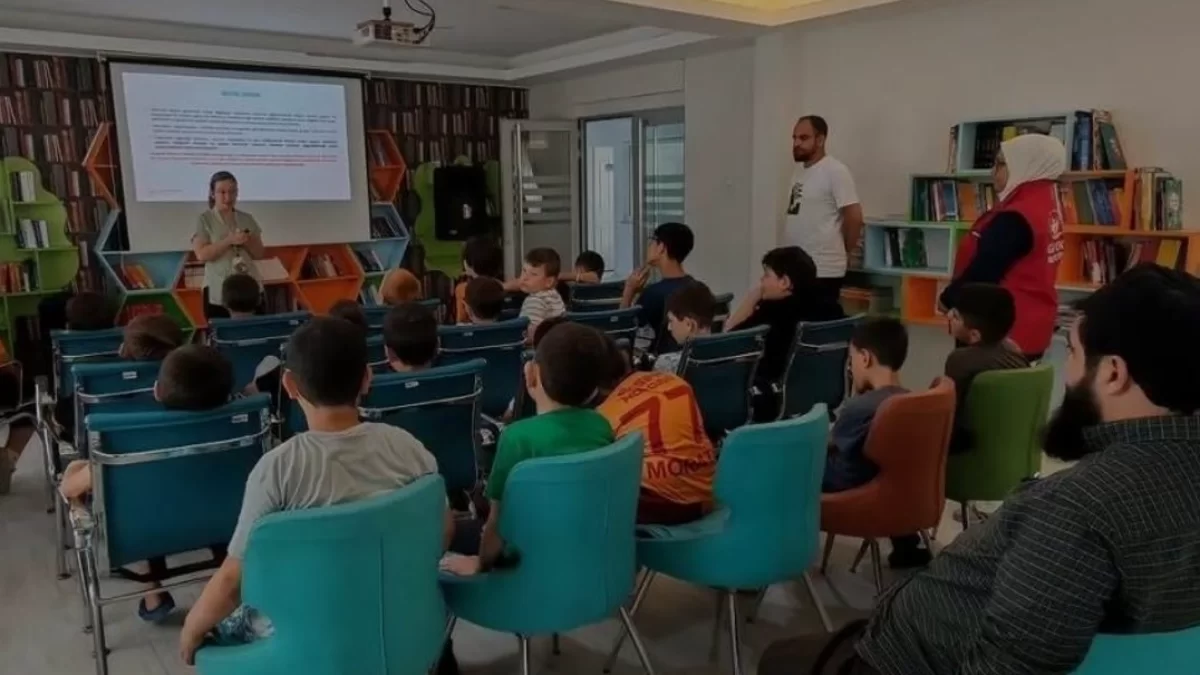 Erfelek’te Gençlere Güvenli İnternet ve Dijital Okuryazarlık Eğitimi