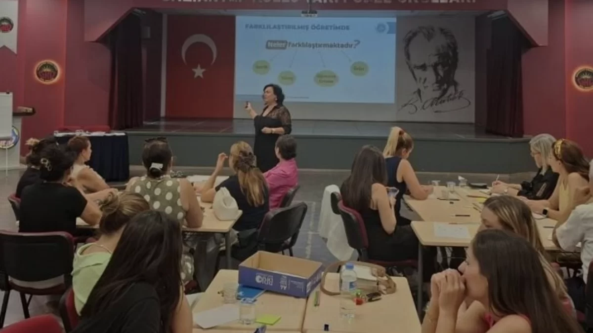 Gaziantep Kolej Vakfı öğretmenlerine farklılaştırılmış eğitim semineri