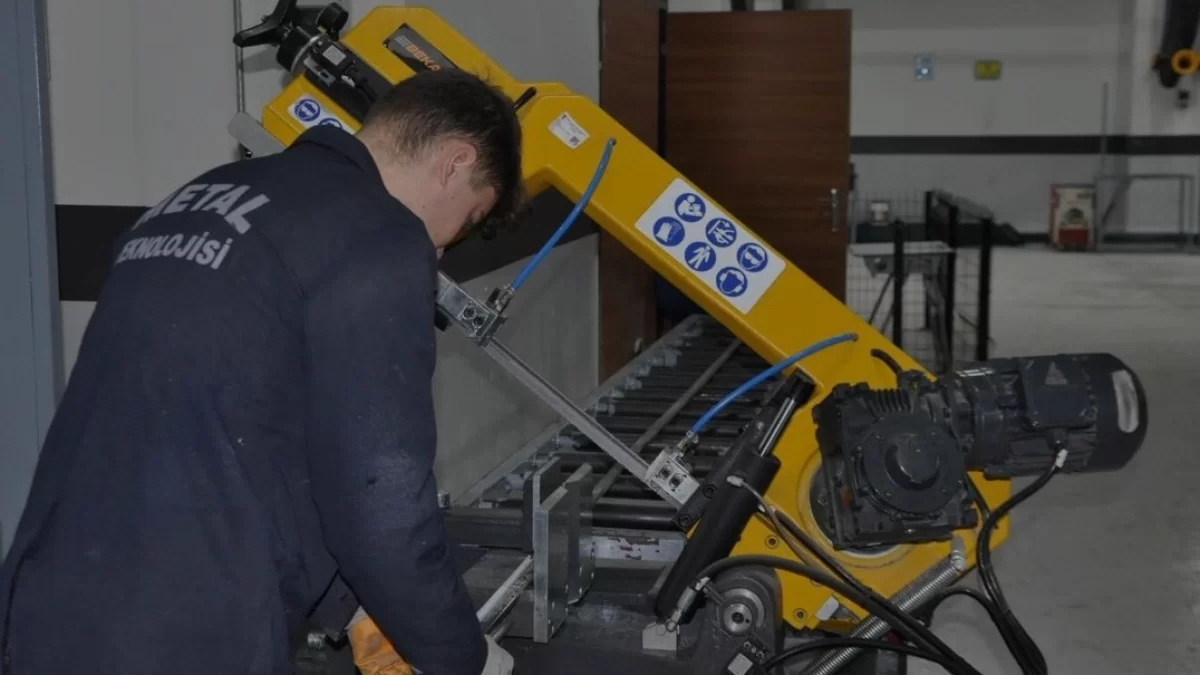 Gaziantepli 5 Genç Mühendis ASELSAN Bünyesine Katılıyor