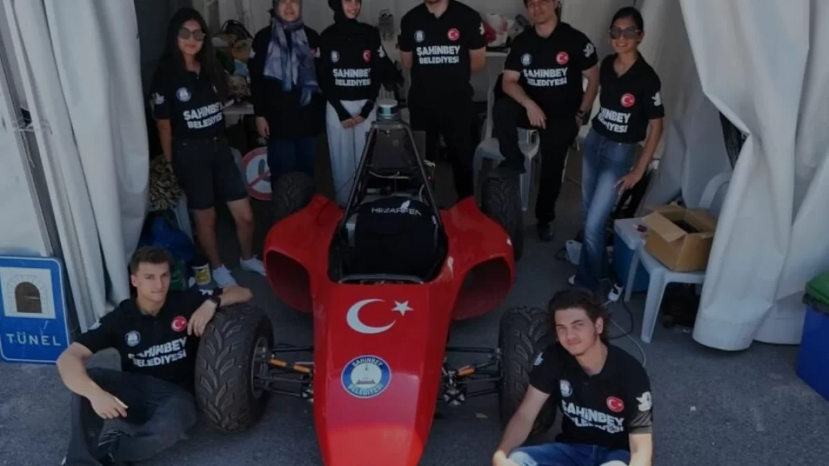 HEZARFEN takımı TEKNOFEST Robotaksi yarışmasında üçüncü oldu