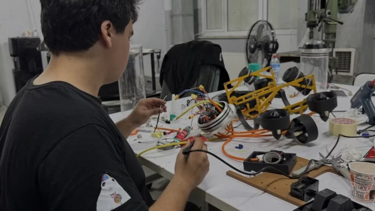 Karabük Üniversitesi Öğrencileri TEKNOFEST 2026 İçin Yerli İHA Geliştirdi