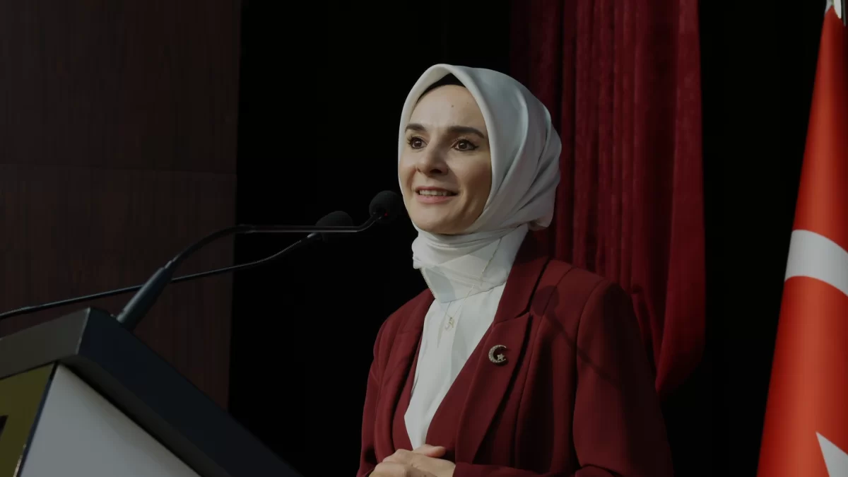 Bakan Göktaş Hatayda Sosyal Hizmet Merkezlerinin Açılışını Yaptı
