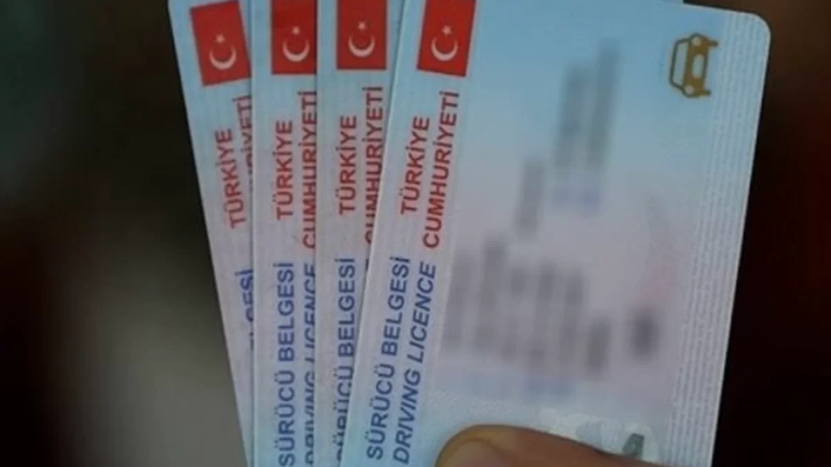 Kayıp Kimlik Ehliyet ve Pasaport Yenileme Ücretleri Belli Oldu