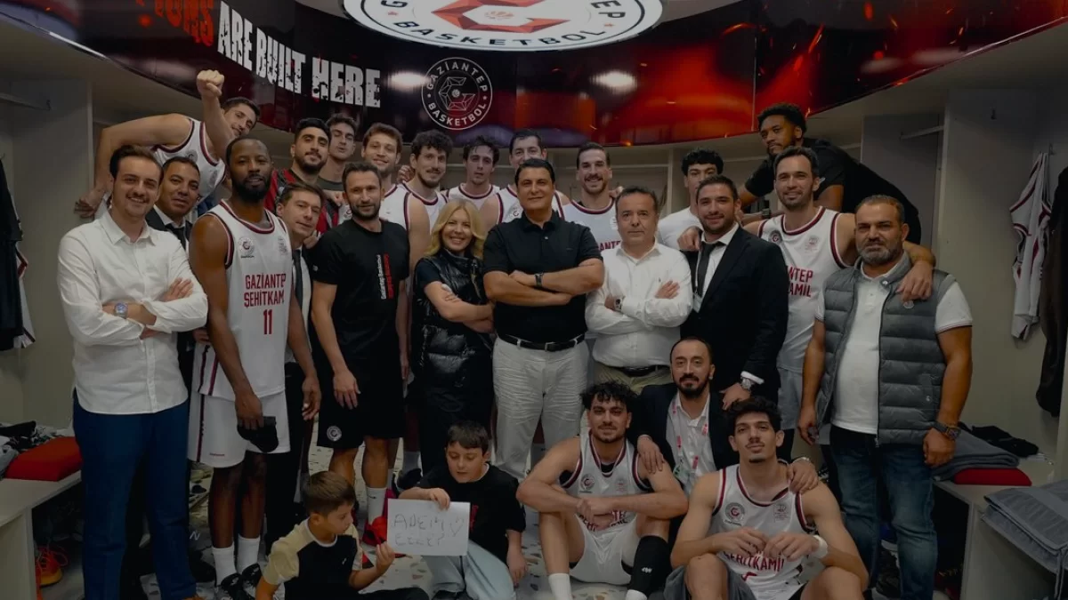Onursal Başkan Umut Yılmaz Yalova Haremspor Maçında Takımı Yalnız Bırakmadı